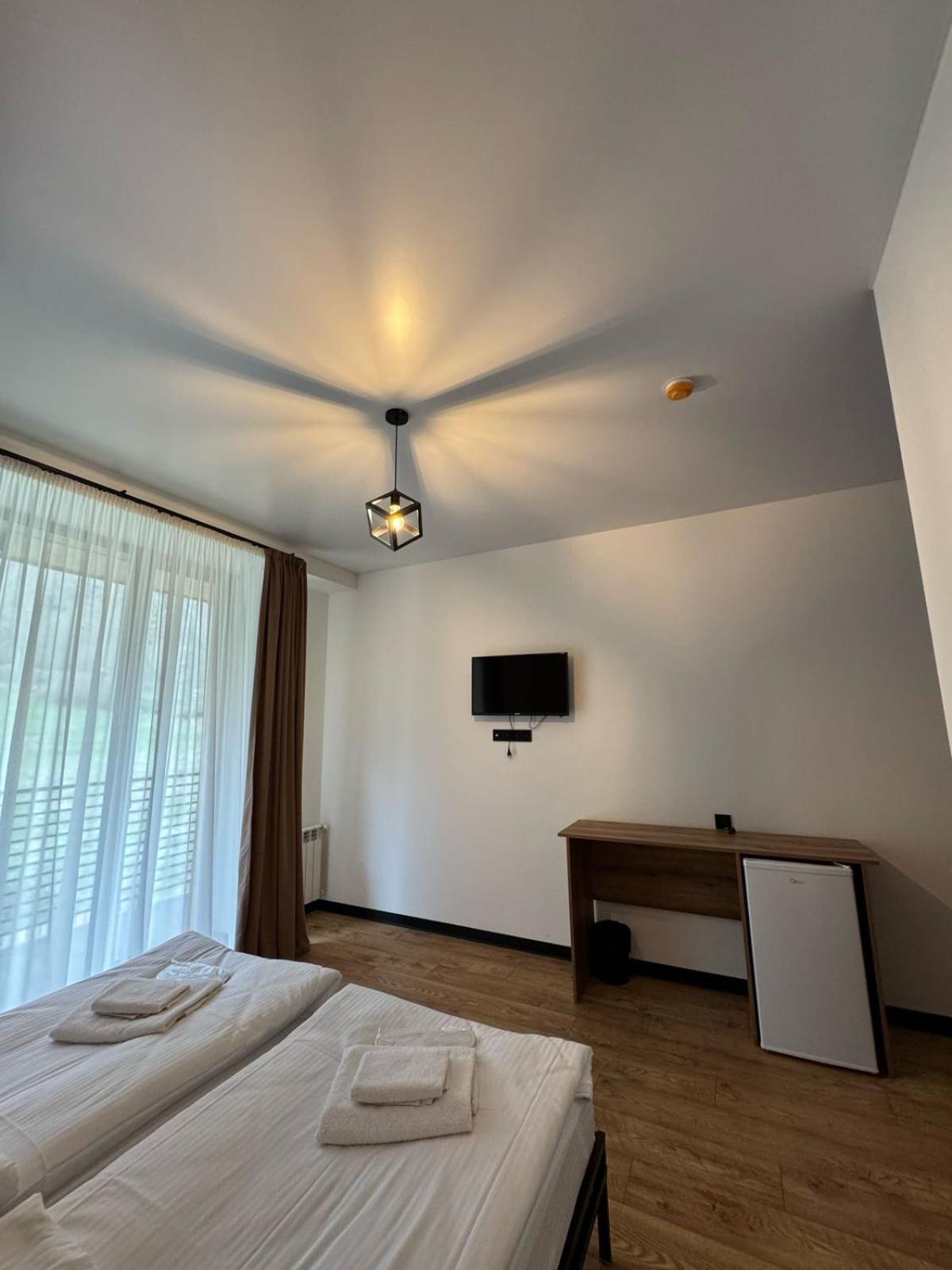 Kazbegi Hotel Grand View Екстериор снимка