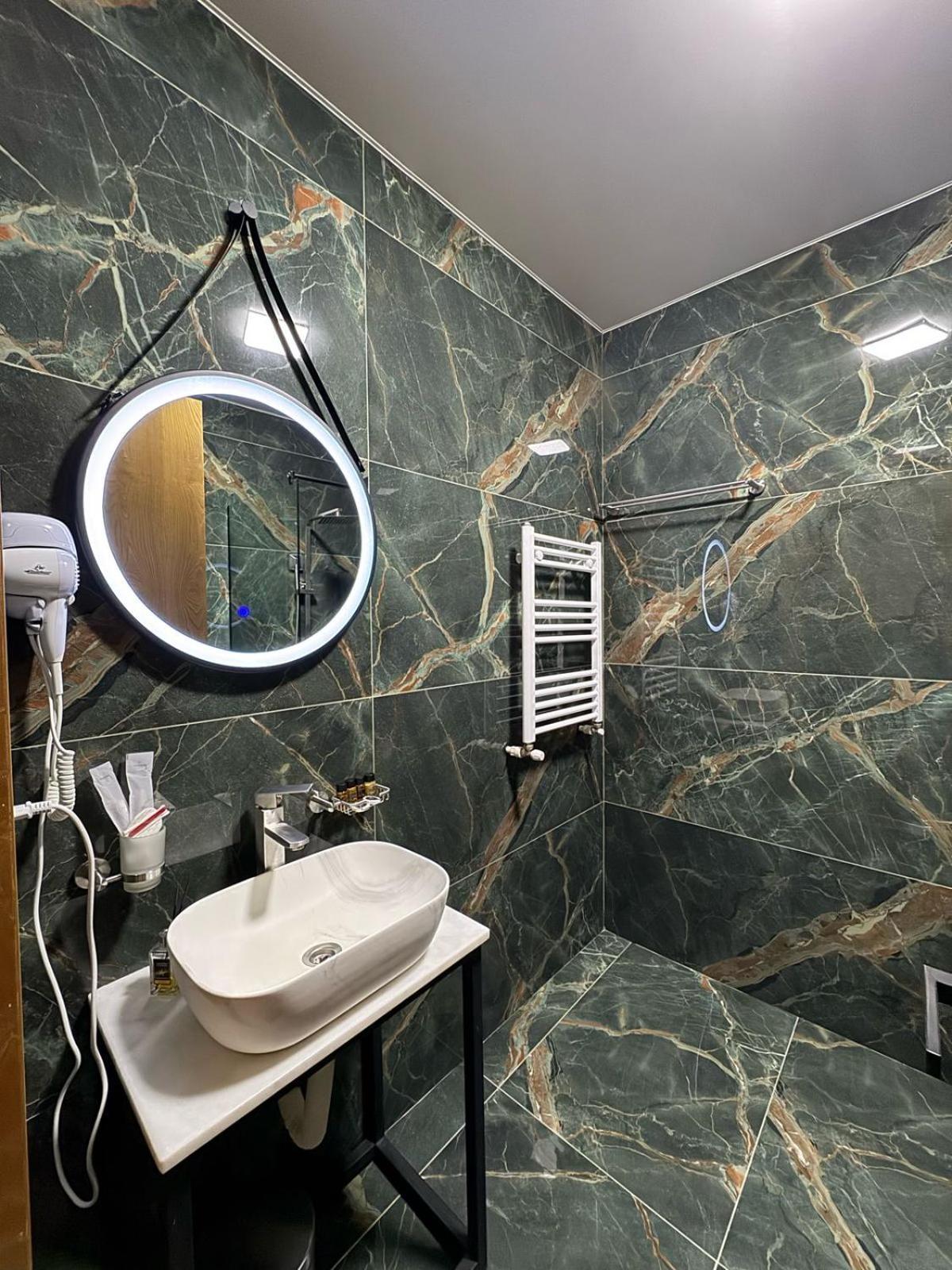 Kazbegi Hotel Grand View Екстериор снимка